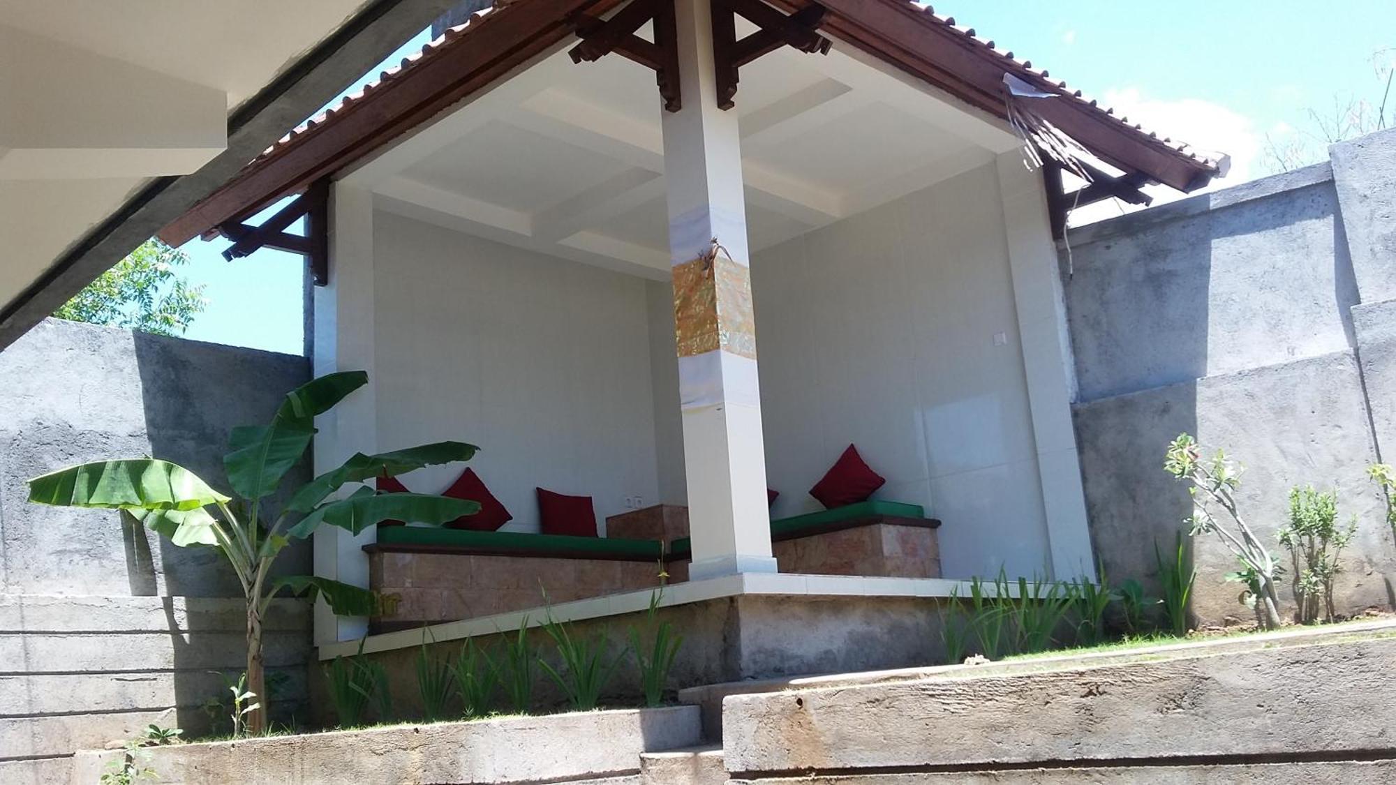 Barong Cafe Bungalow And Restaurant Amed Quarto foto