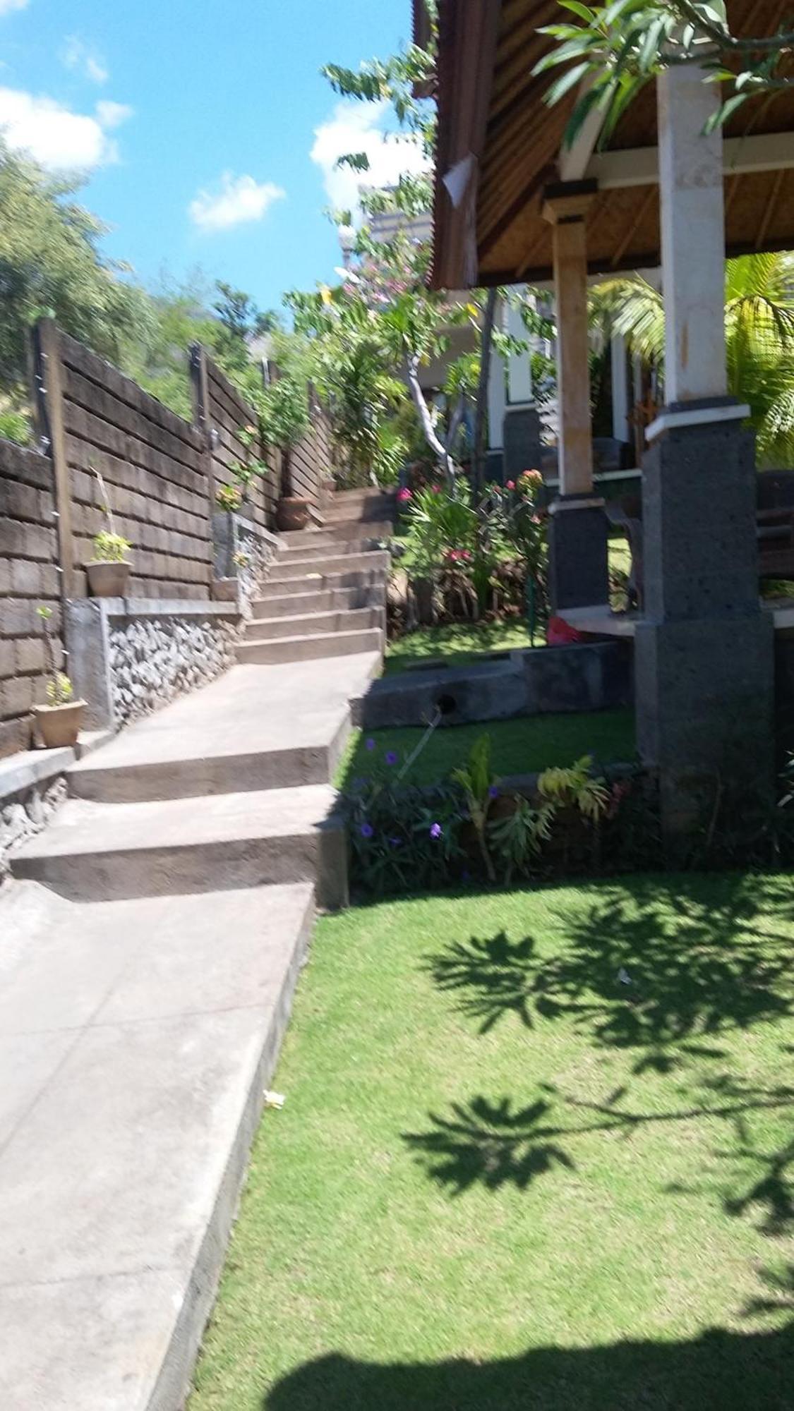Barong Cafe Bungalow And Restaurant Amed Quarto foto
